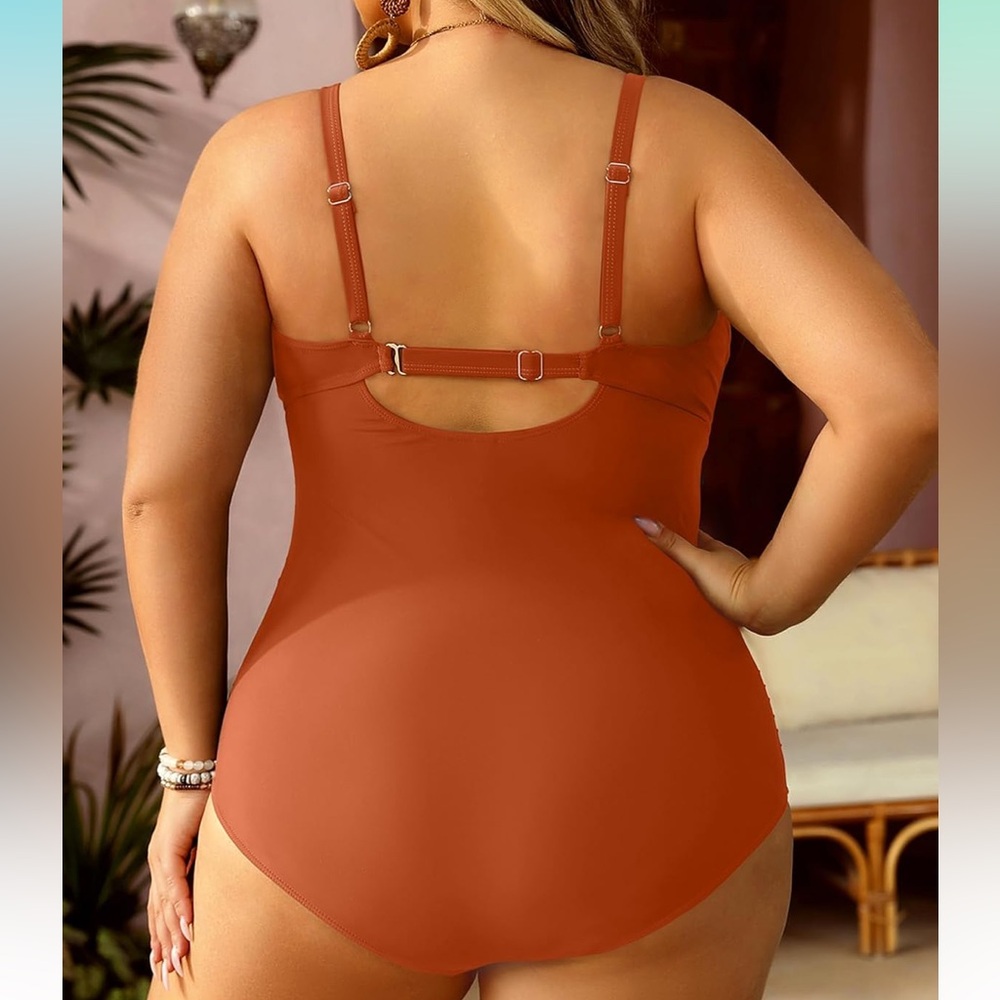 Aqua Eve Plus Size One Piece Swimsuit - Picture 5 of 10